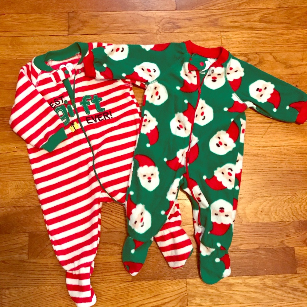 Set of 2 Children’s Place Christmas footies